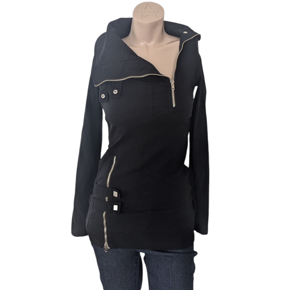 Edgy Black Zippered Women's Blouse